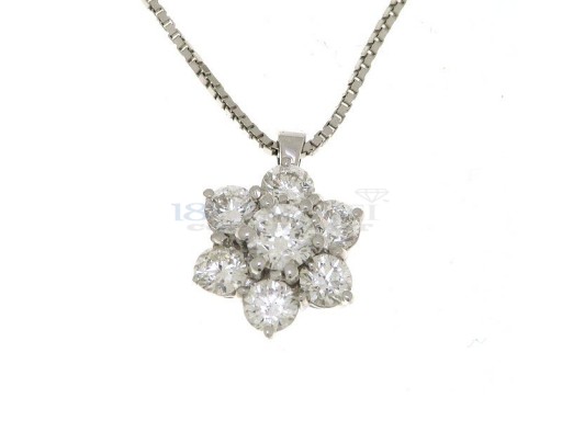 Cluster diamond necklace 0.68ct