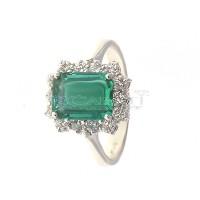 Emerald and diamond ring 0.64ct