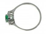 Classic synthetic emerald ring ct