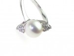 Pearl and diamond ring 0.06ct