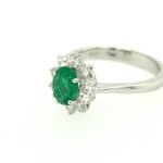 Oval shape emerald and diamond italian ring
