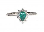 Drop shape emerald and diamond ring 0.26ct