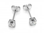 Single diamond earrings 0.2ct